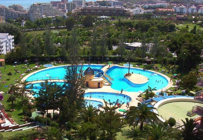 Apartment In Jupiter 5 Pools بينالماذينا المظهر الخارجي الصورة