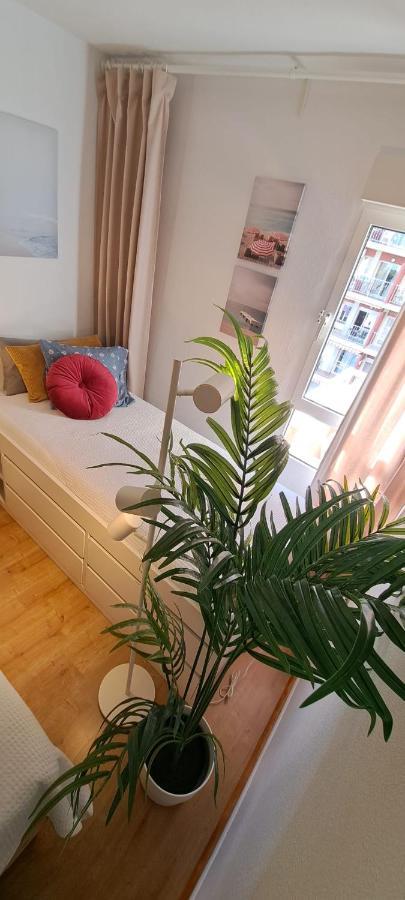 Apartment In Jupiter 5 Pools بينالماذينا المظهر الخارجي الصورة