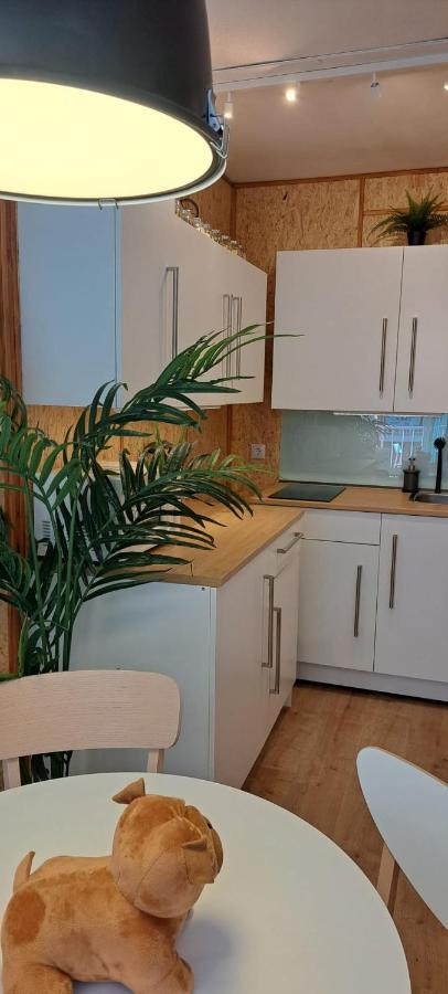Apartment In Jupiter 5 Pools بينالماذينا المظهر الخارجي الصورة