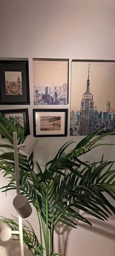 Apartment In Jupiter 5 Pools بينالماذينا المظهر الخارجي الصورة