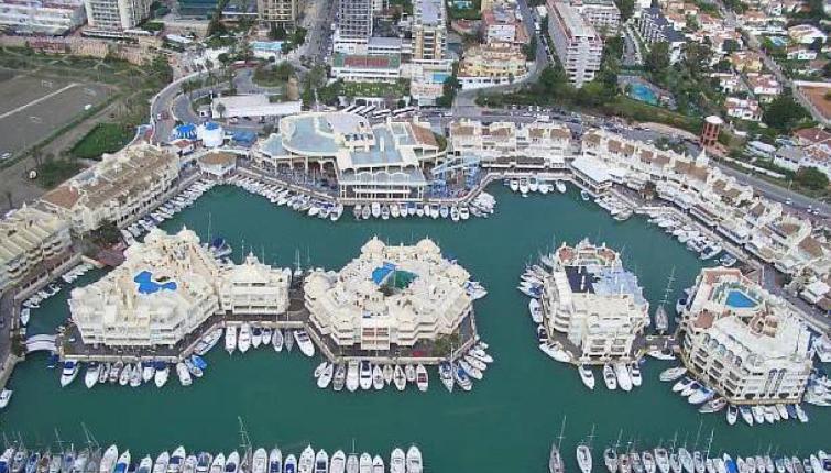 Apartment In Jupiter 5 Pools بينالماذينا المظهر الخارجي الصورة